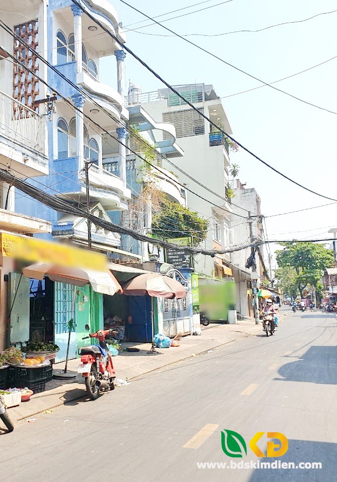 Bán nhà mặt tiền 2 lầu đường Phong Phú Phường 12 Quận 8